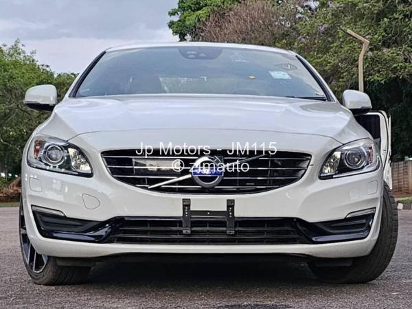 2016 Volvo  S60