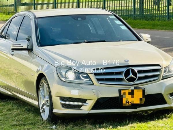2012 Mercedes Benz C200