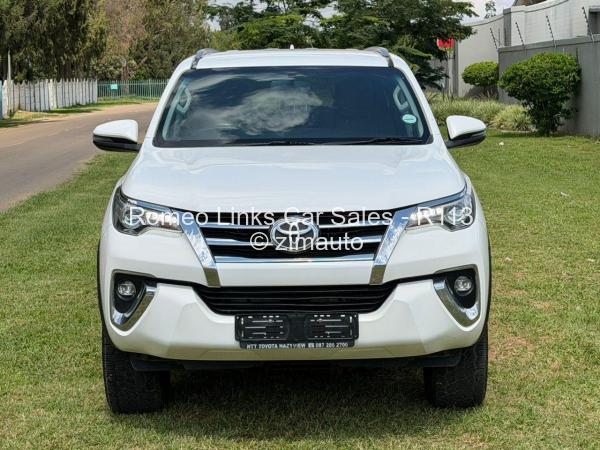 2018 Toyota  Fortuner