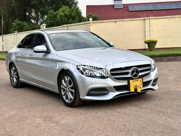 2015 Mercedes Benz C200