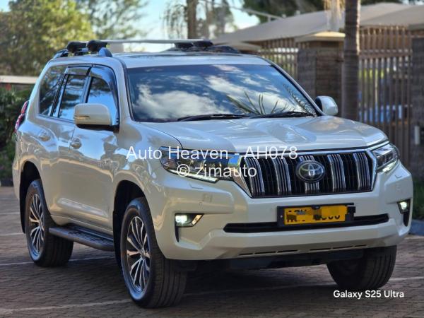 2020 Toyota  Land Cruiser Prado