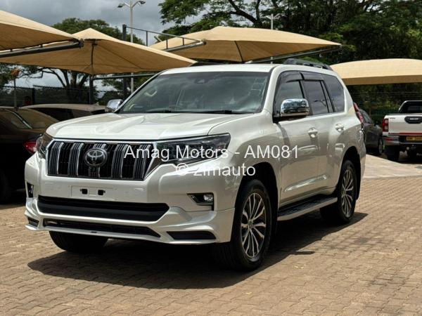 2020 Toyota  Land Cruiser Prado