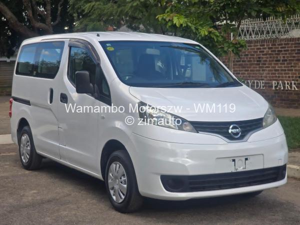 2016 Nissan  NV200