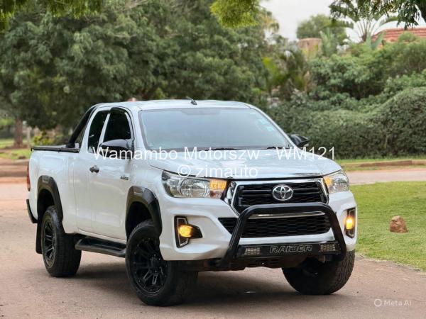 2017 Toyota  Hilux