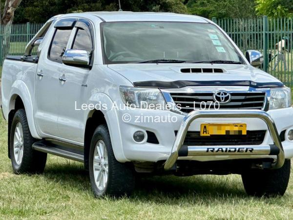 2013 Toyota  Hilux D4D