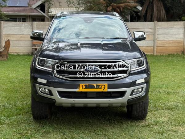2022 Ford  Everest
