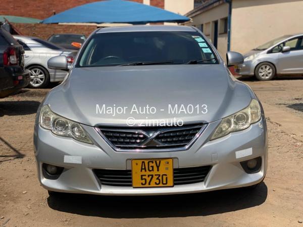 2011 - Toyota  Mark X