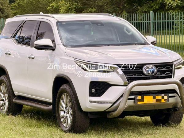 2022 Toyota  Fortuner