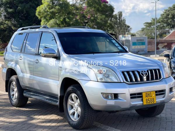 2011 Toyota  Prado