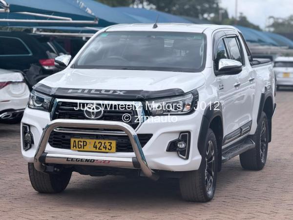 2017 Toyota  Hilux