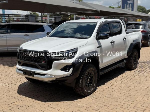 2024 Toyota  Hilux