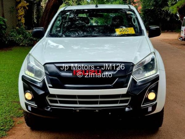 2017 Isuzu  X - Rider