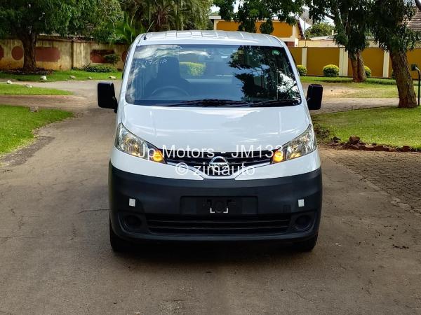 2016 Nissan  NV200