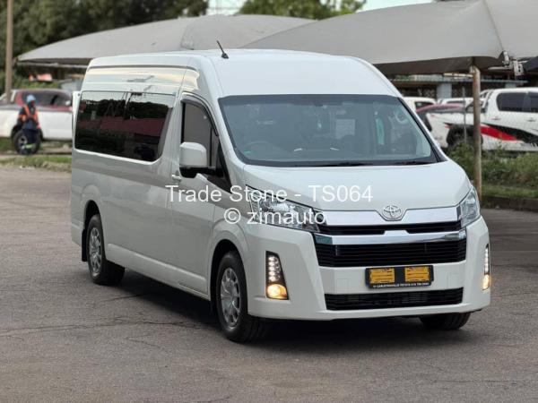 2020 Toyota  Quantum