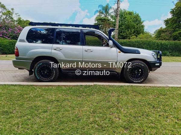 1999 Toyota  Land Cruiser 100