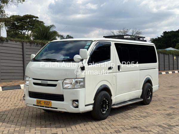 2018 Toyota  Hiace