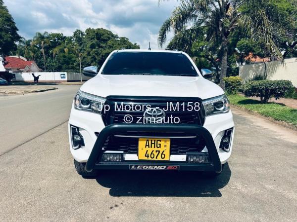 2019 Toyota  HILUX GD6