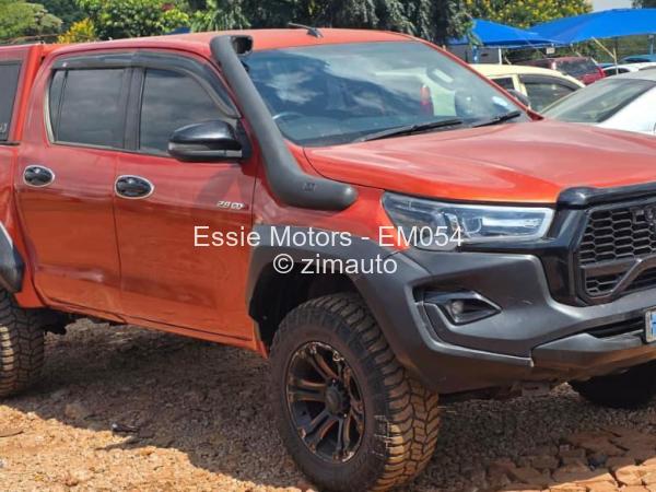 2019 - Toyota  Hilux