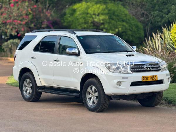 2007 Toyota  Fortuner