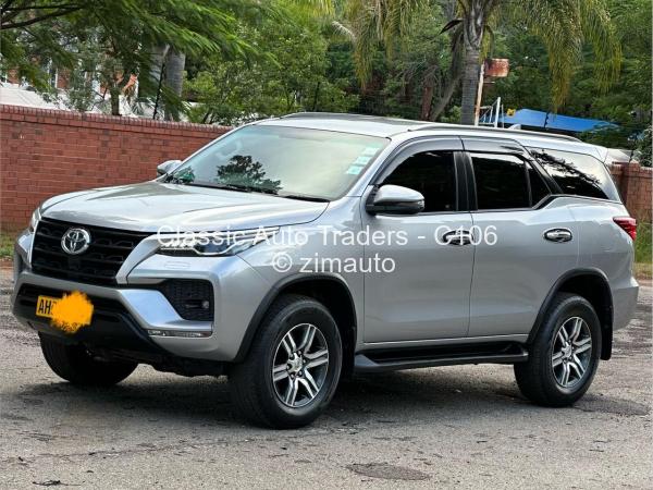 2021 Toyota  Fortuner