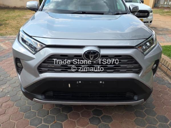 2019 Toyota  RAV4