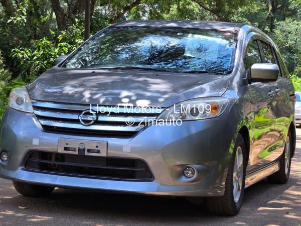 2016 Nissan  Lafesta