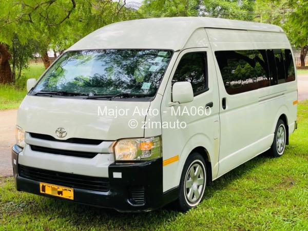 2015 Toyota  Hiace