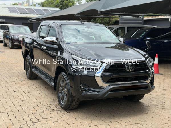 2022 Toyota  Hilux