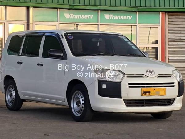 2018 - Toyota  Probox