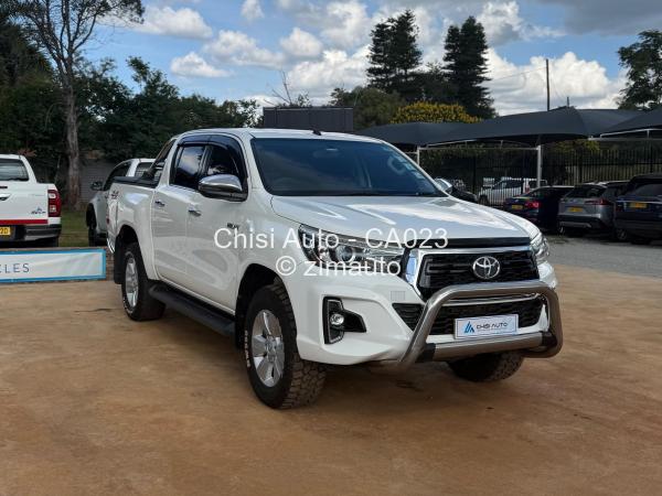 2019 Toyota  HILUX REVO