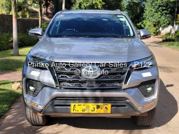 2022 Toyota  Fortuner