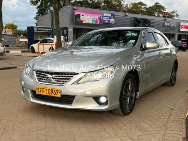 2011 Toyota  Mark X