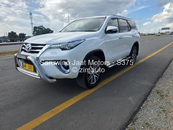 2017 Toyota  Fortuner