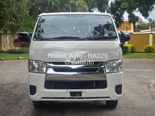 2017 Toyota  Quantum