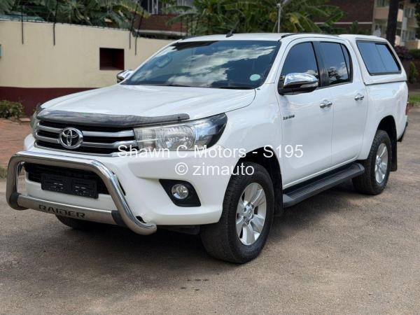 2016 Toyota  Hilux