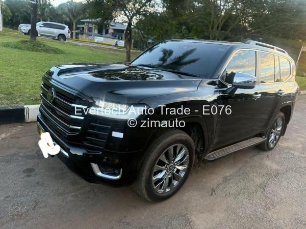 2023 Toyota  Land Cruiser 300