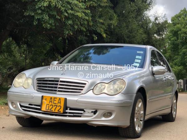 2008 Mercedes Benz C200