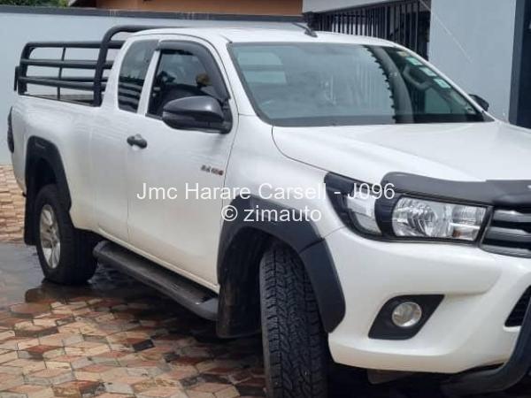 2018 Toyota  HILUX GD6