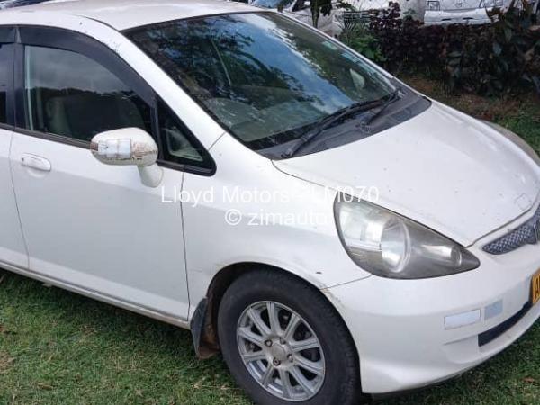 2001 Honda Fit