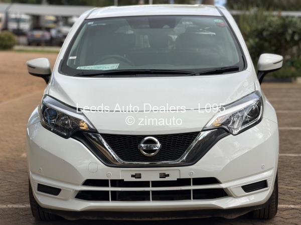 2017 Nissan  Note