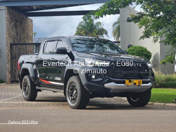 2024 Toyota  Hilux