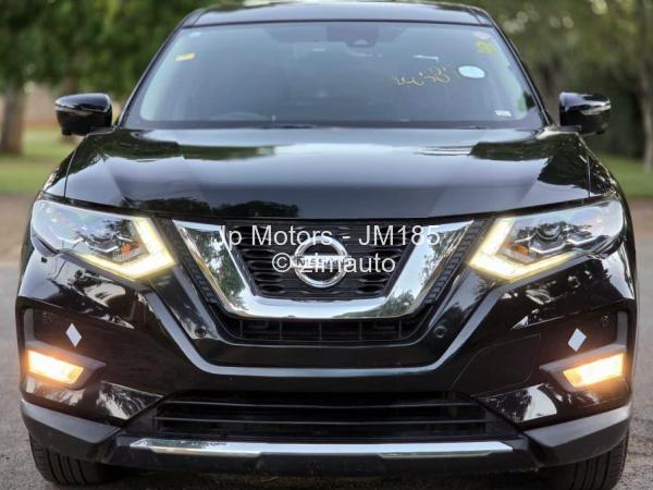 2017 Nissan  Xtrail