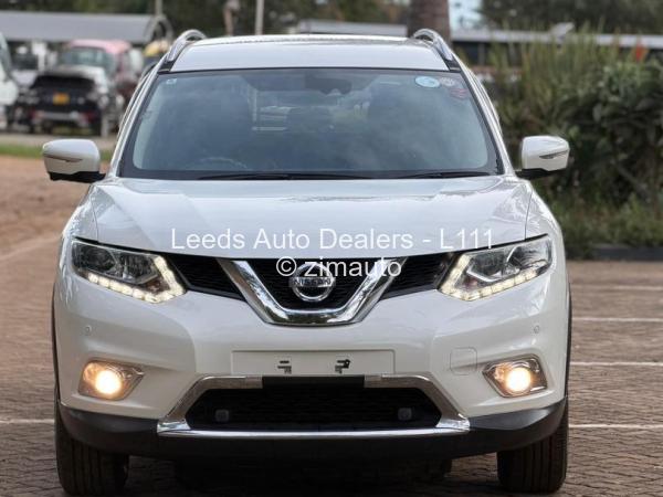 2016 Nissan  Xtrail
