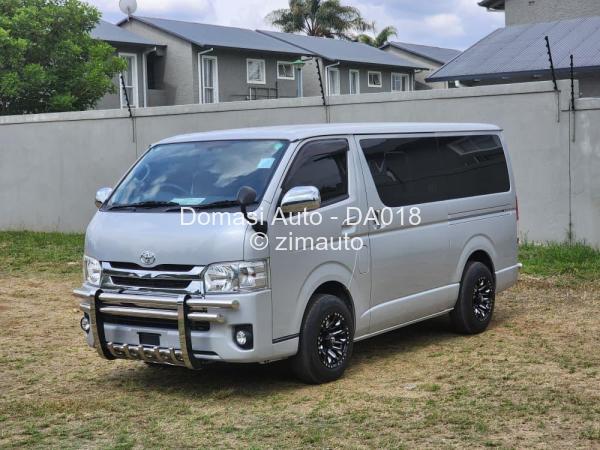 2016 Toyota  Quantum Mini