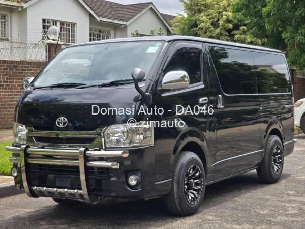 2016 Toyota  Hiace