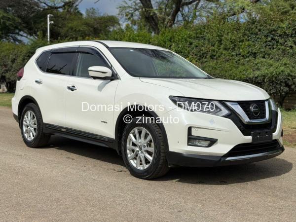 2020 Nissan  Xtrail