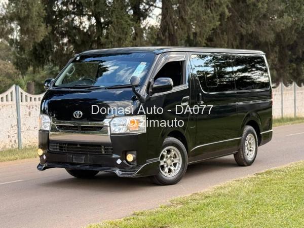 2016 Toyota  Hiace