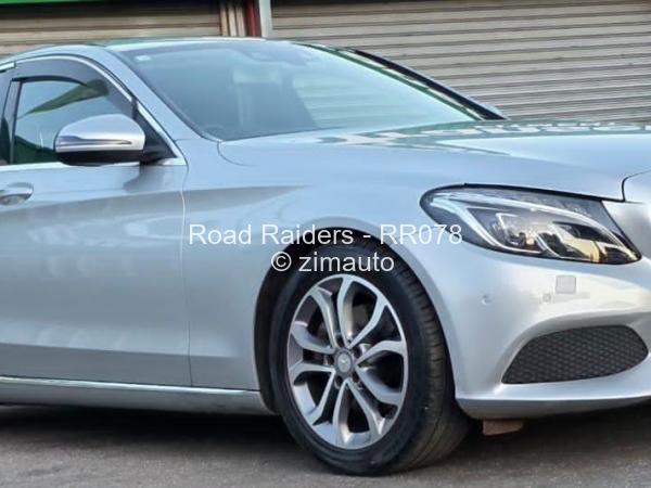 2016 Mercedes Benz C-ClassC220d