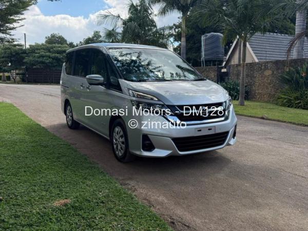 2018 Nissan  Serena