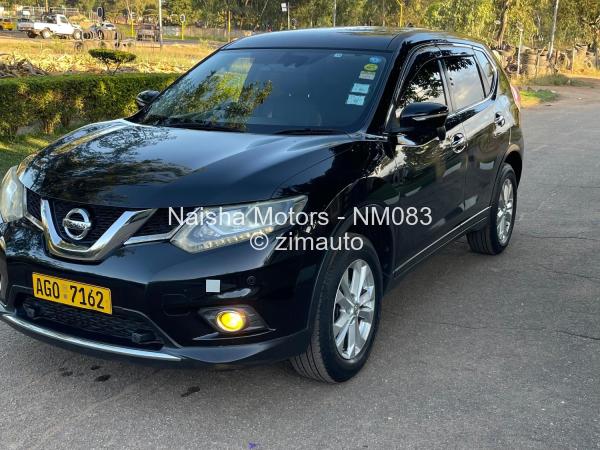 2016 Nissan  X-Trail